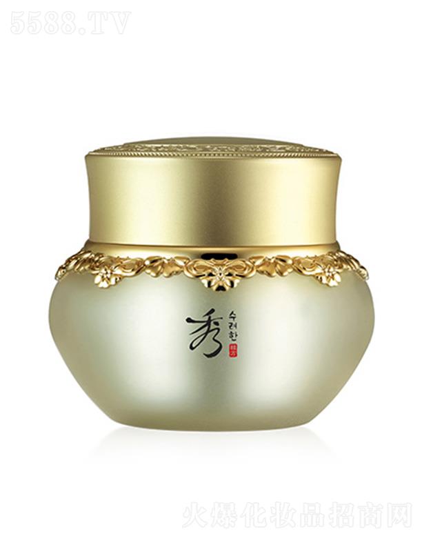 ����������Q��(�Ϻ�)���޹�˾�������n�셢�������B(y��ng)��˪ �{�����w