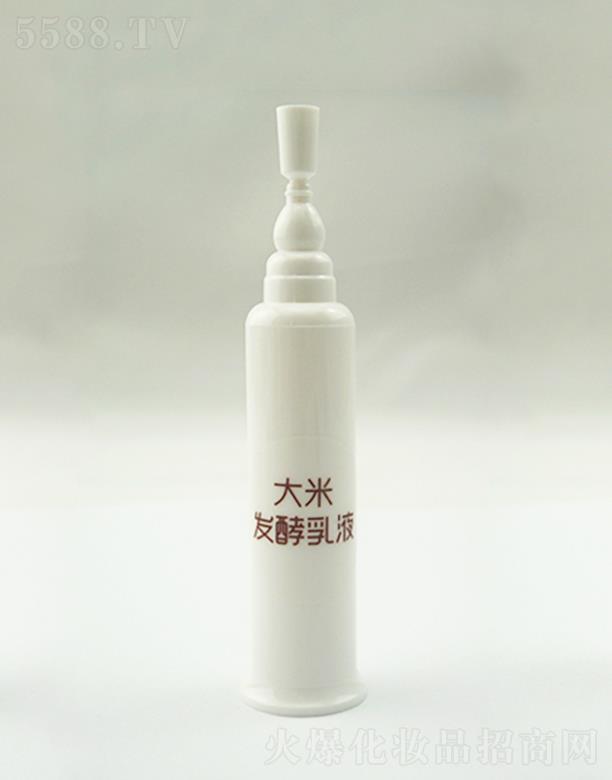 �Ϻ��x�黯�yƷ���޹�˾�����װl(f��)����Һ