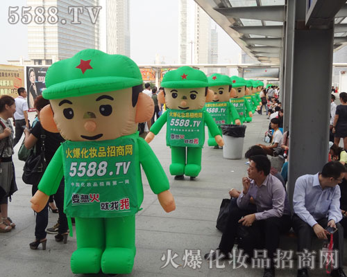 �𱬾W(w��ng)�ľ�Ӣ����Ŭ����ǰ