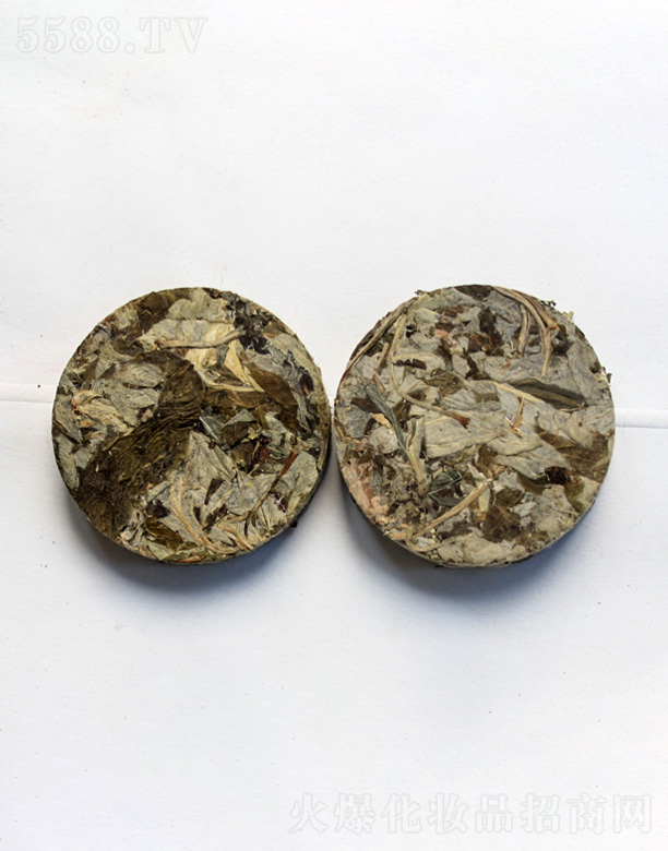 �������l���~����_