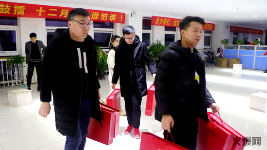 ���i�o�f�q�������(b��o)���w����ϵ�T������ů�������𱬾W(w��ng)����öY�����ͣ�