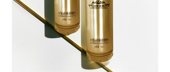 木蘭金華水瑩潤泉活膚水 木蘭金華水瑩潤泉活膚水