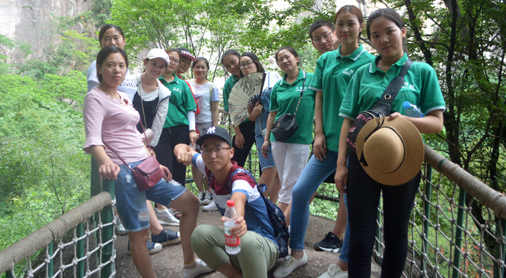 ����Ę�Ȥ����׷������һ������һ�ӵ��ഺ��