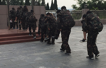 ��������·��һ���ĵ�ϴ�Y��һ�θ�������A��