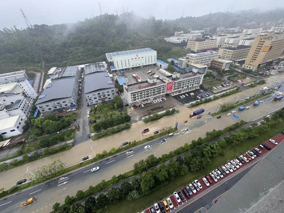 雨雨雨雨雨，市區(qū)積水點(diǎn)(最新匯總)，注意繞行→